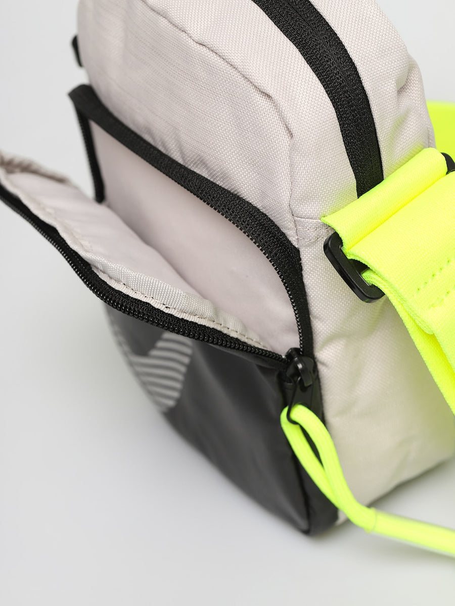 Nike Heritage 2.0 Winterized Crossbody Bag