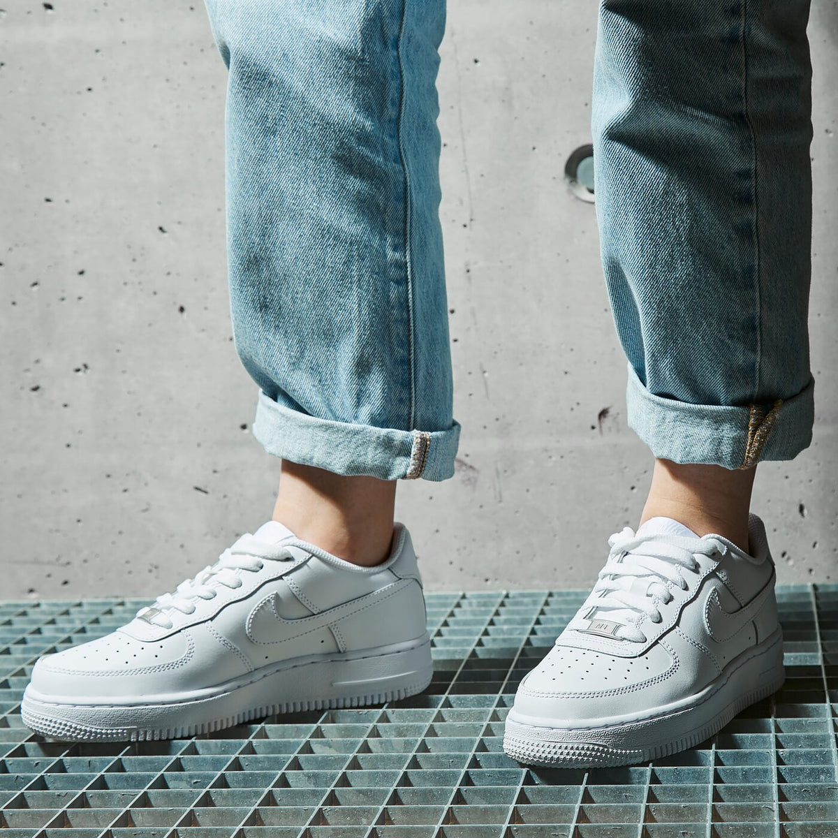 Nike Air Force LE - Main Image