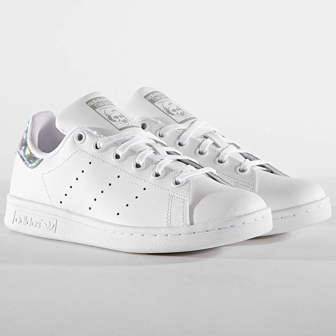 Adidas stan smith femme blanche et argent hot sale